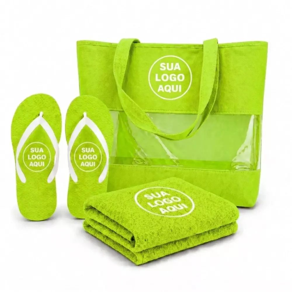 Kit Praia Personalizado - Sacola, Chinelo e Toalha Verde Claro